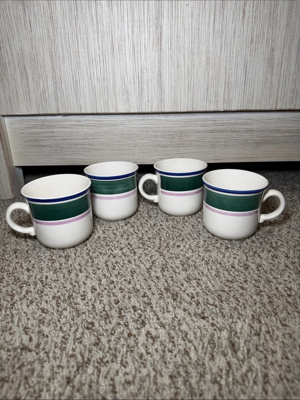 Set‎ of 4 Vintage Gibson Housewares Stoneware Coffee Mugs Blue Green Purple